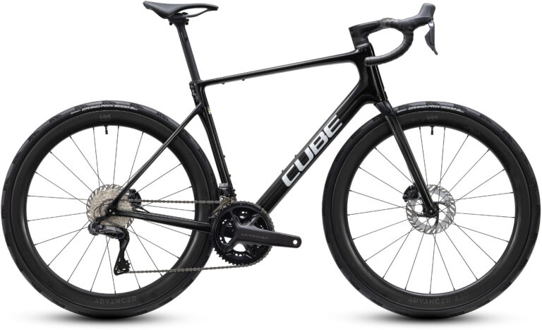 Cube Attain C:62 SLT 2027 - Carbon´n´White