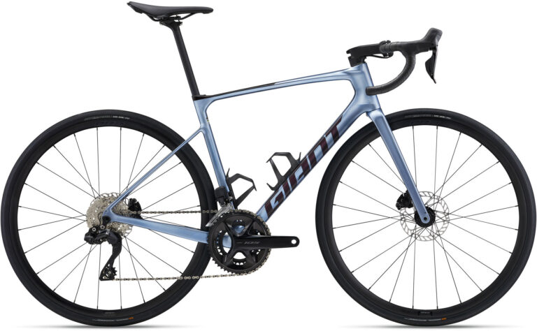 Giant Defy Advanced 1 2025 - Frost Silver
