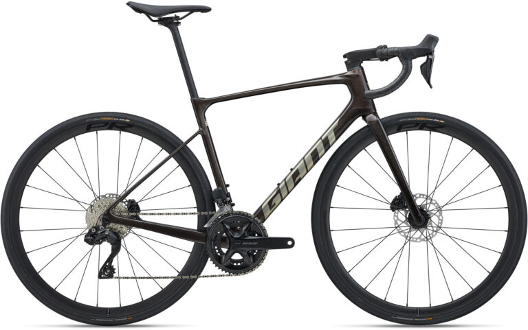 Giant Defy Advanced 1 2027 - Obsidian Pulse