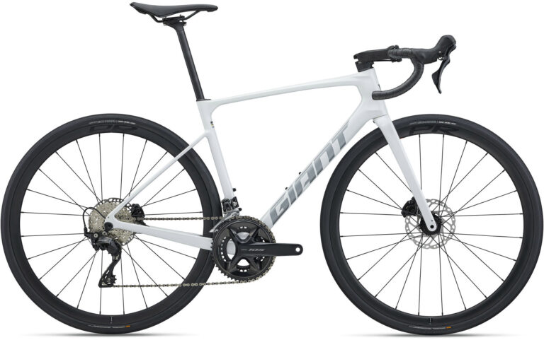 Giant Defy Advanced 2 2027 - Pearl White